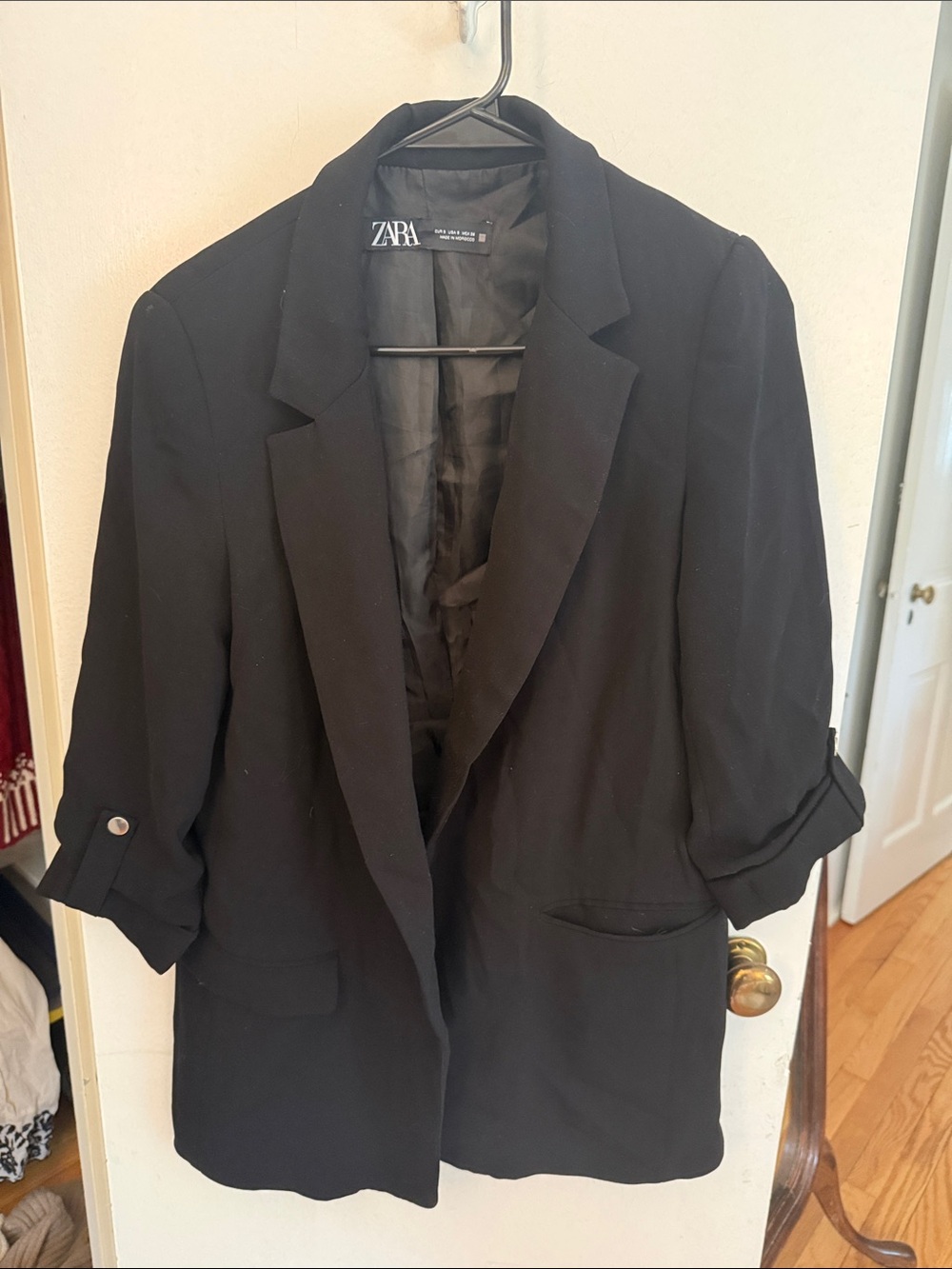 Zara Black Women's Relaxed Blazer with Roll-Tab Sleeves